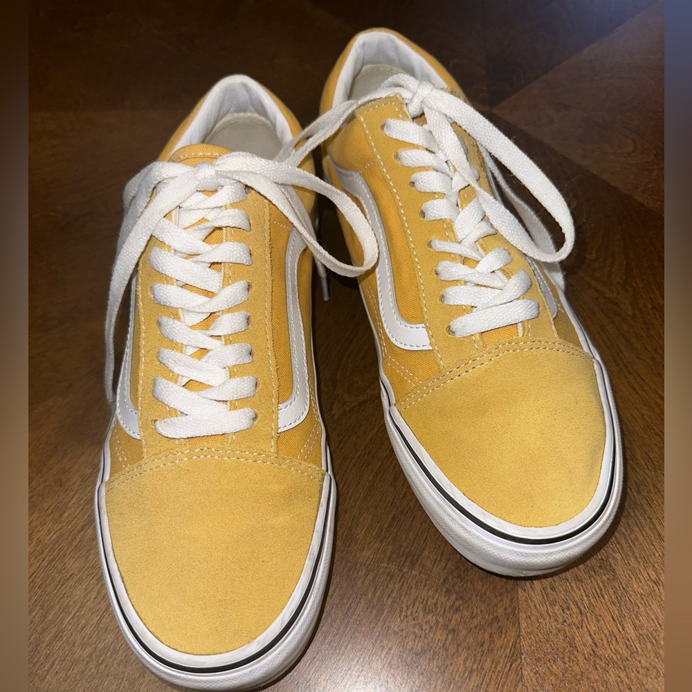 Vans Old Skool Sneaker M7/L8.5 Yellow Canvas Suede Shoe Low Top White Stripe EUC